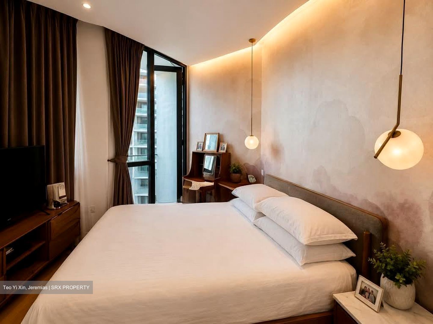 The Crest (D3), Condominium #582924311